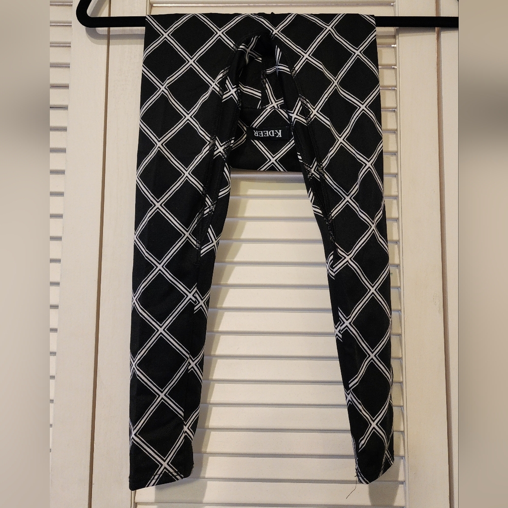 K Deer Kids Diamond Line Black and White Leggings